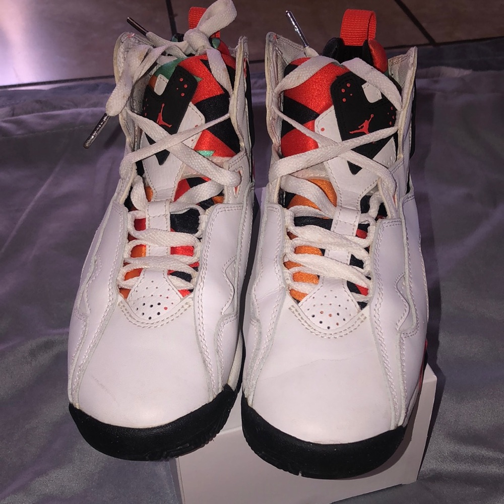 Air Jordan True Flight GS Girls White Bright Coral Black Size 5Y